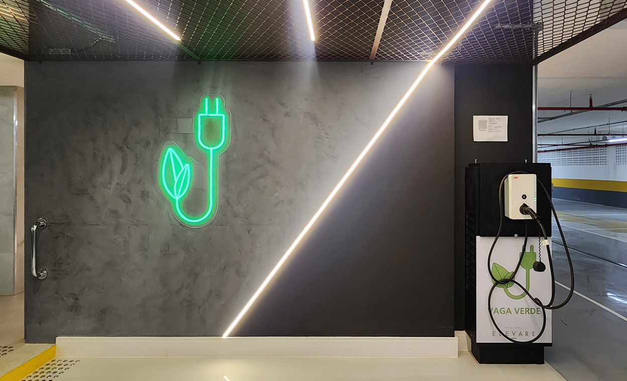 Vaga verde para carros elétricos